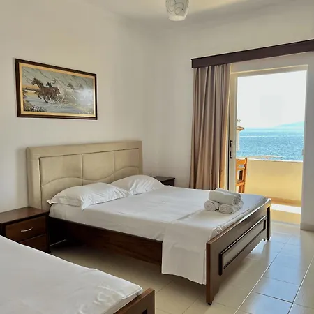 公寓 Beachside Boutique Rooms