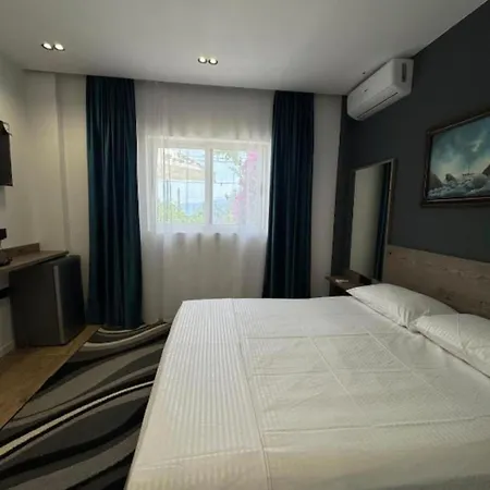 Beachside Boutique Apartamento Sarandë