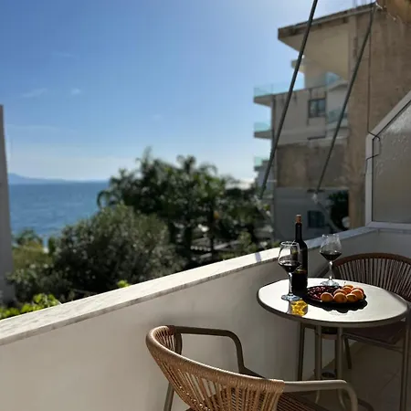 Apartment Beachside Boutique Sarande