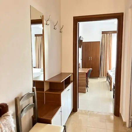 Apartment Beachside Boutique Sarande