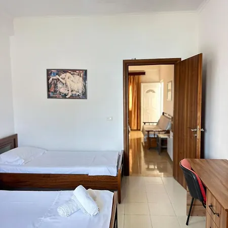Beachside Boutique Sarandë